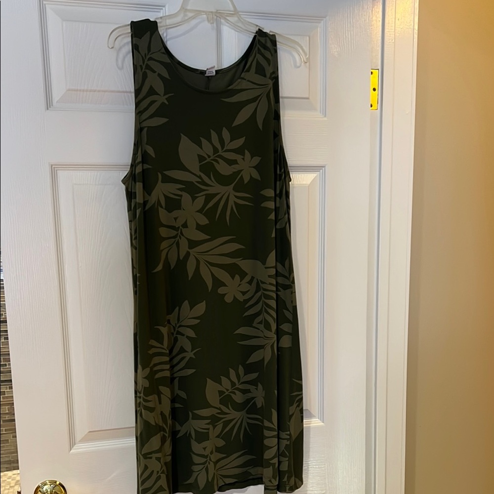 Old Navy Olive Floral Dress